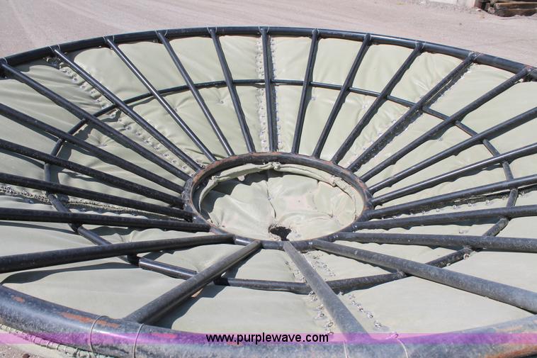 image for item J1468 6,200 gallon poly fertilizer tank