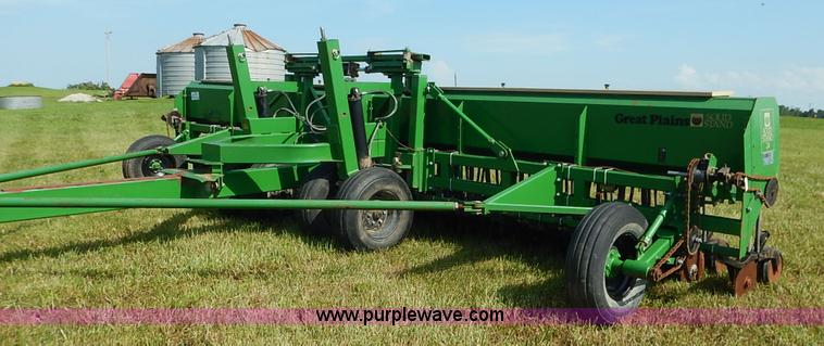 image for item J3760 Great Plains Solid Stand 24 grain drill