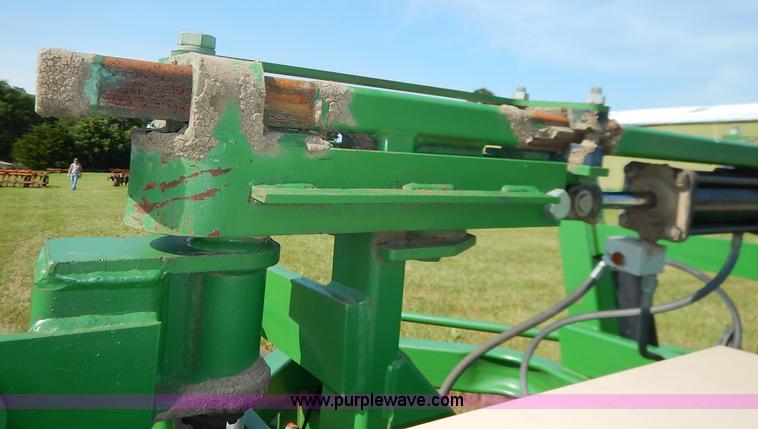 image for item J3760 Great Plains Solid Stand 24 grain drill