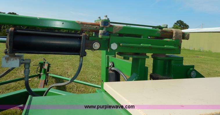 image for item J3760 Great Plains Solid Stand 24 grain drill