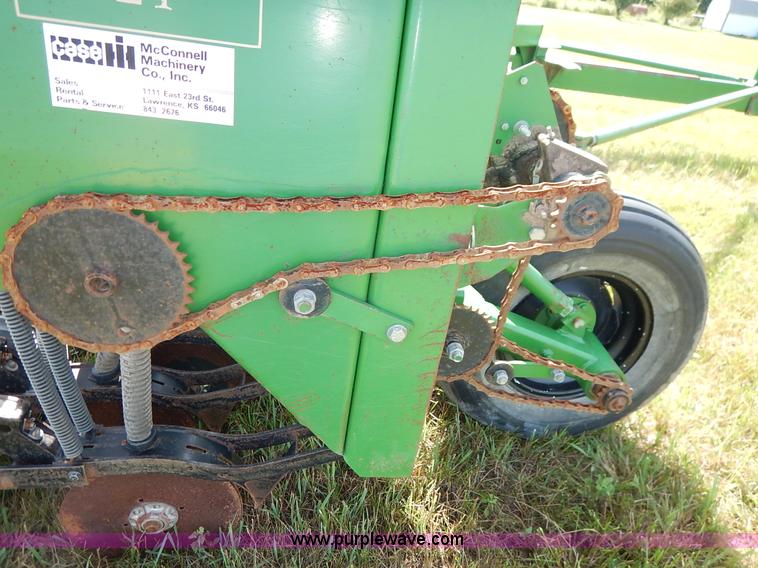 image for item J3760 Great Plains Solid Stand 24 grain drill