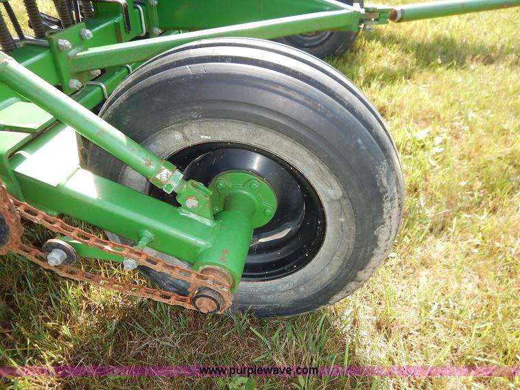 image for item J3760 Great Plains Solid Stand 24 grain drill