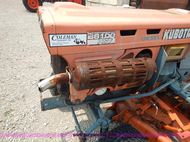 image for item J3795 1985 Kubota B6100 tractor