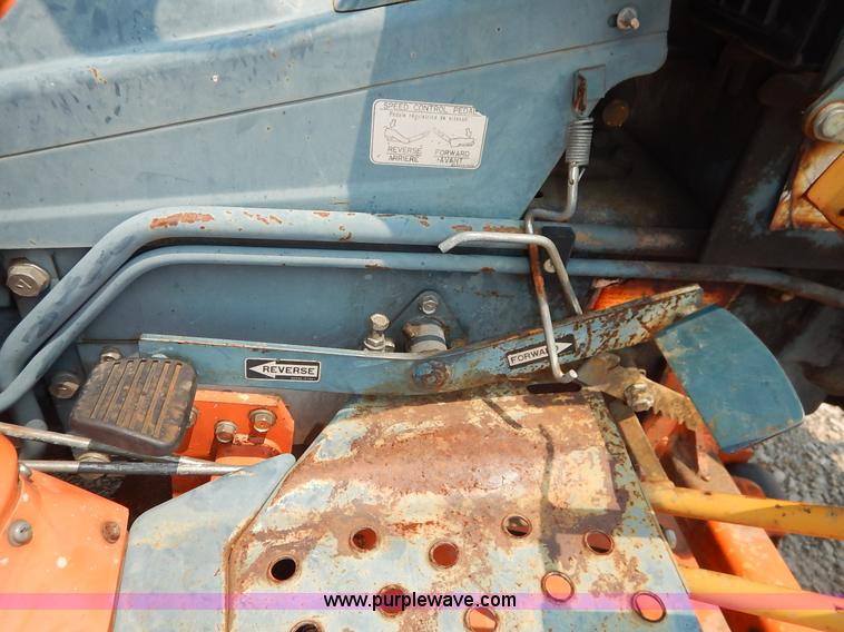 image for item J3795 1985 Kubota B6100 tractor