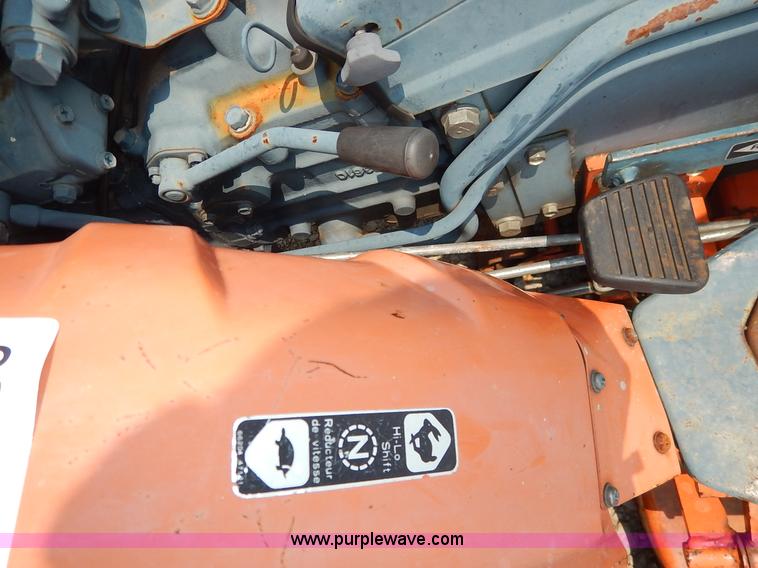 image for item J3795 1985 Kubota B6100 tractor