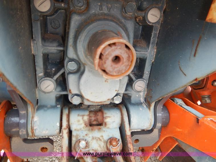 image for item J3795 1985 Kubota B6100 tractor