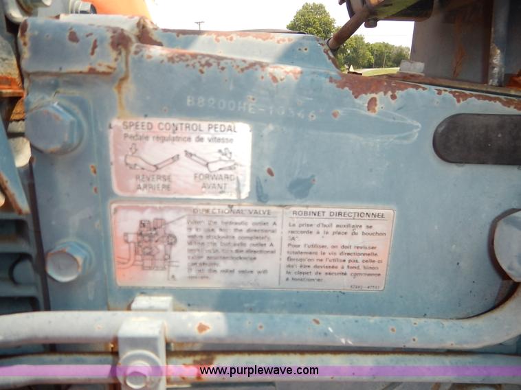 image for item J3811 1985 Kubota B8200 tractor