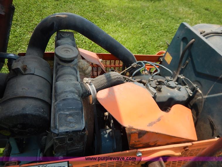 image for item J3811 1985 Kubota B8200 tractor