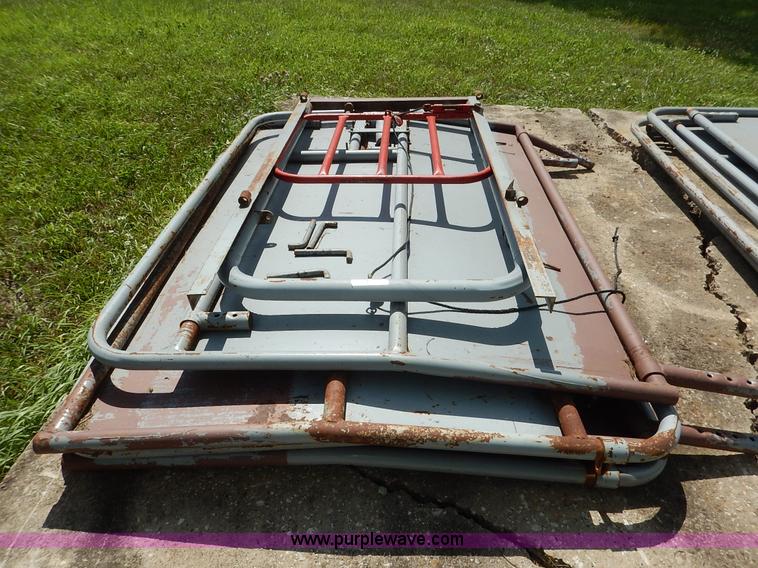 image for item J3813 Filson left handed crowding alley