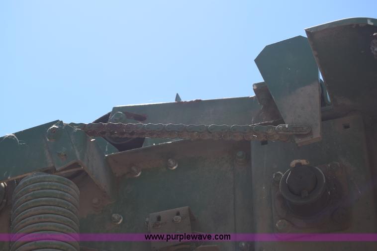 image for item J7975 John Deere 430 round baler