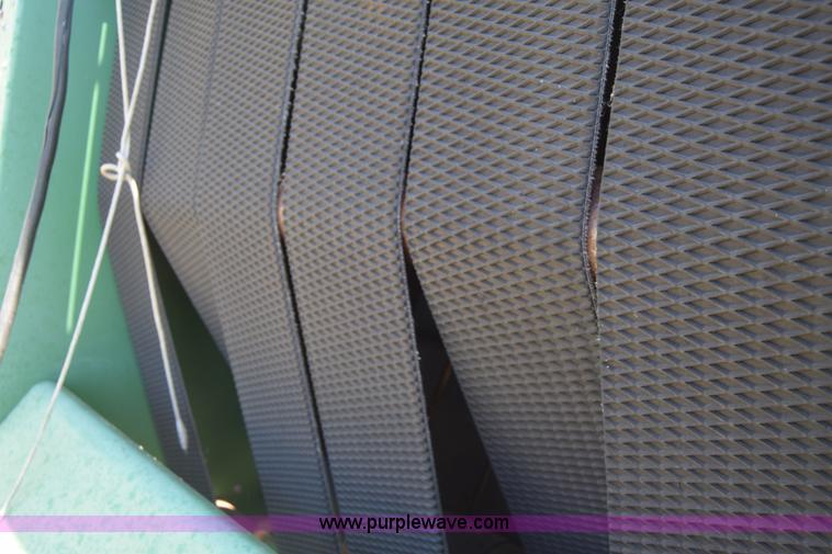 image for item J7975 John Deere 430 round baler