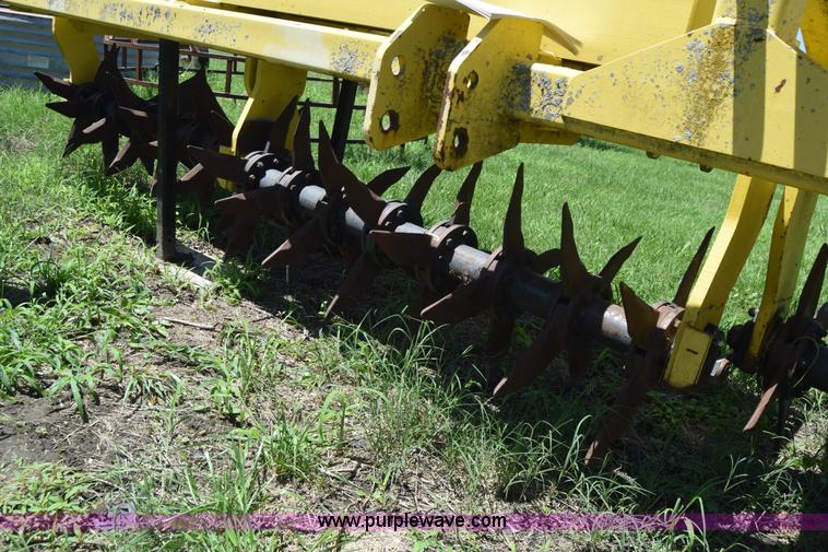 image for item J7979 AerWay AW2000 aerator