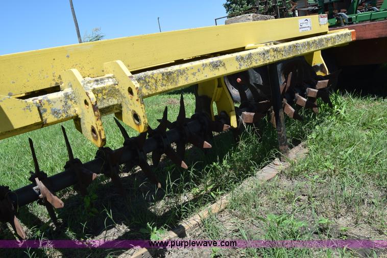 image for item J7979 AerWay AW2000 aerator