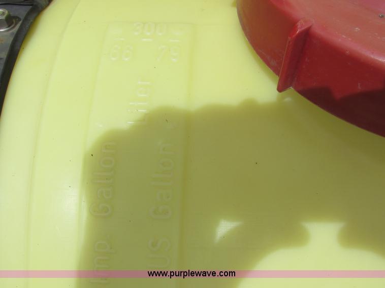 image for item K2109 1990 International 7100 self-propelled sprayer