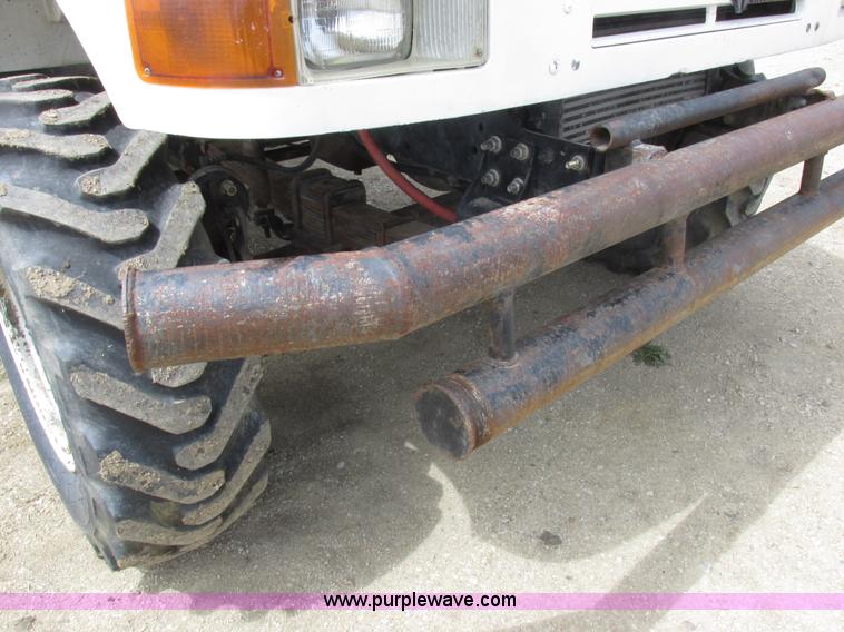 image for item K2109 1990 International 7100 self-propelled sprayer