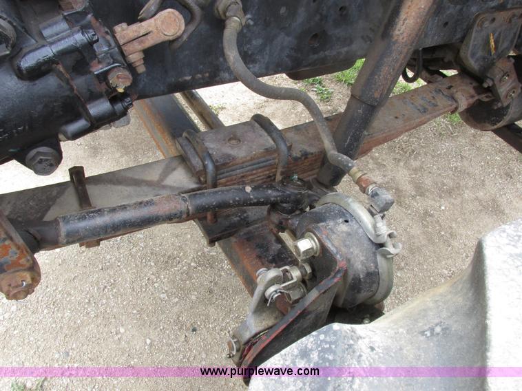 image for item K2109 1990 International 7100 self-propelled sprayer