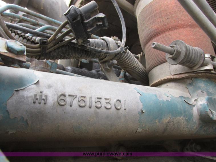 image for item K2109 1990 International 7100 self-propelled sprayer