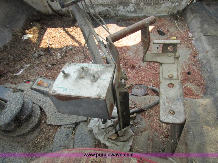 image for item K2173 1986 Chevrolet C70 grain truck