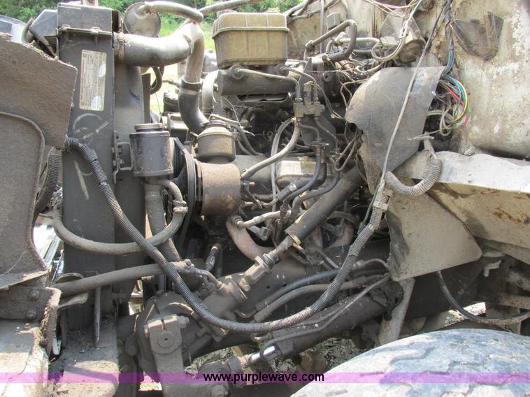 image for item K2173 1986 Chevrolet C70 grain truck