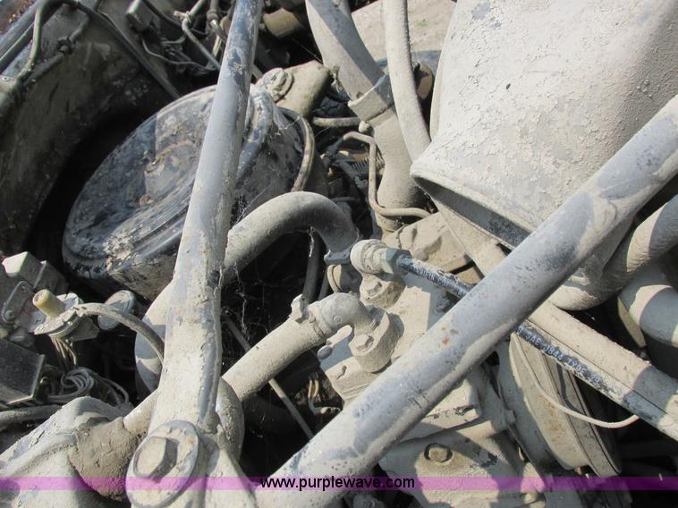 image for item K2173 1986 Chevrolet C70 grain truck