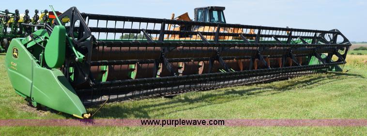 image for item K6088 2005 John Deere 630F flex head