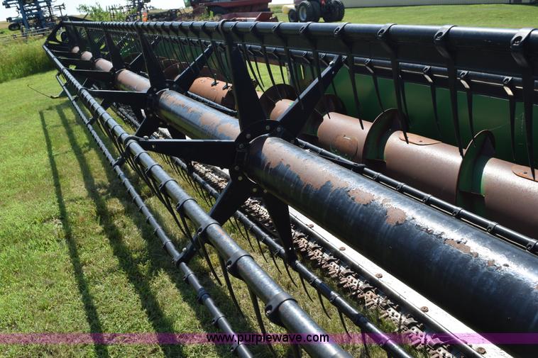 image for item K6088 2005 John Deere 630F flex head