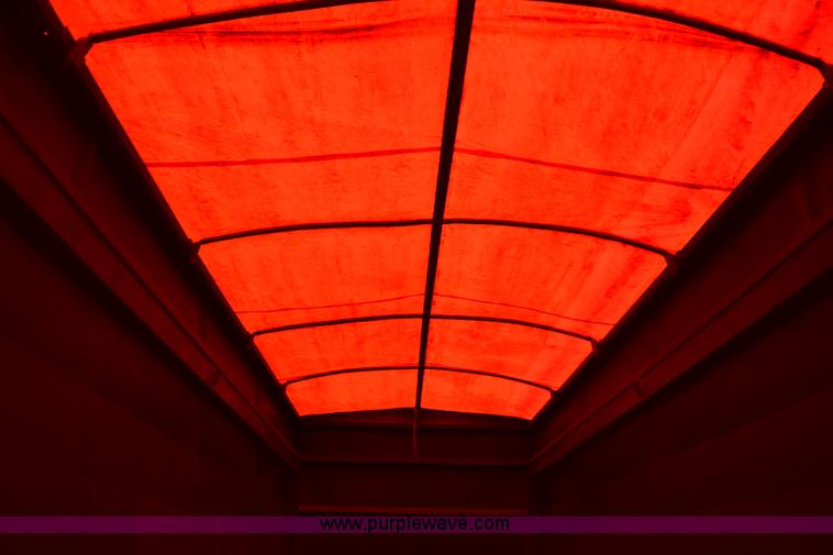 image for item K6098 1990 International 4900 grain truck