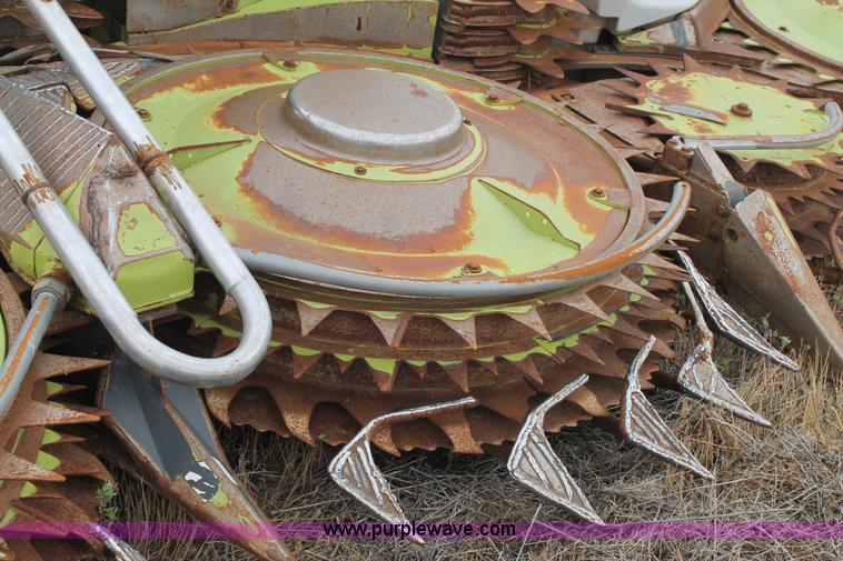 image for item L4318 2008 Claas Orbis 750 row crop head