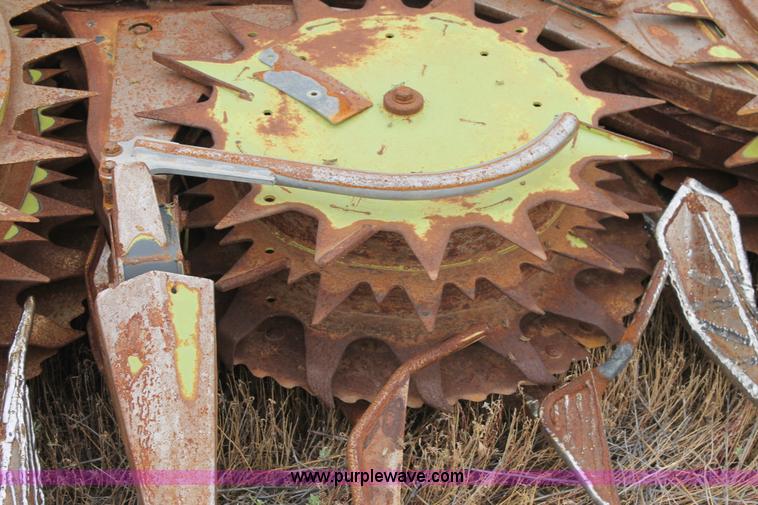 image for item L4318 2008 Claas Orbis 750 row crop head