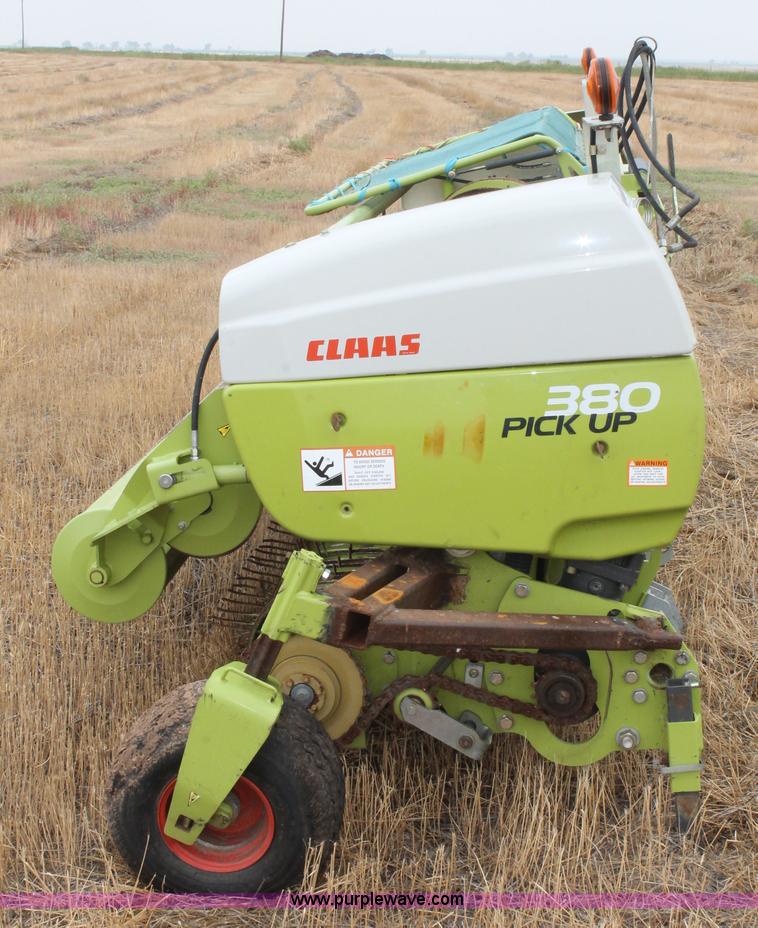 image for item L4322 2011 Claas 380 pickup head