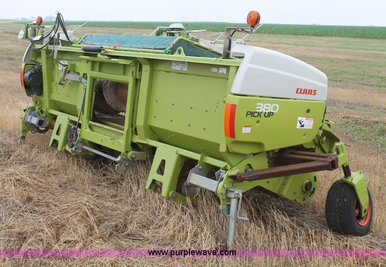 image for item L4322 2011 Claas 380 pickup head