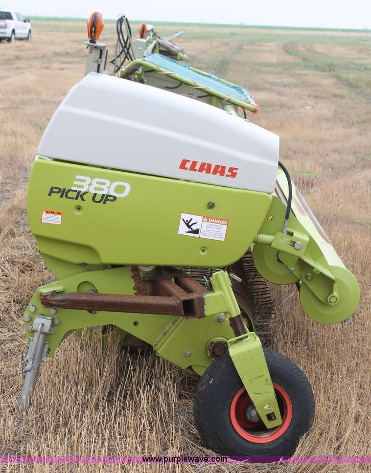 image for item L4322 2011 Claas 380 pickup head