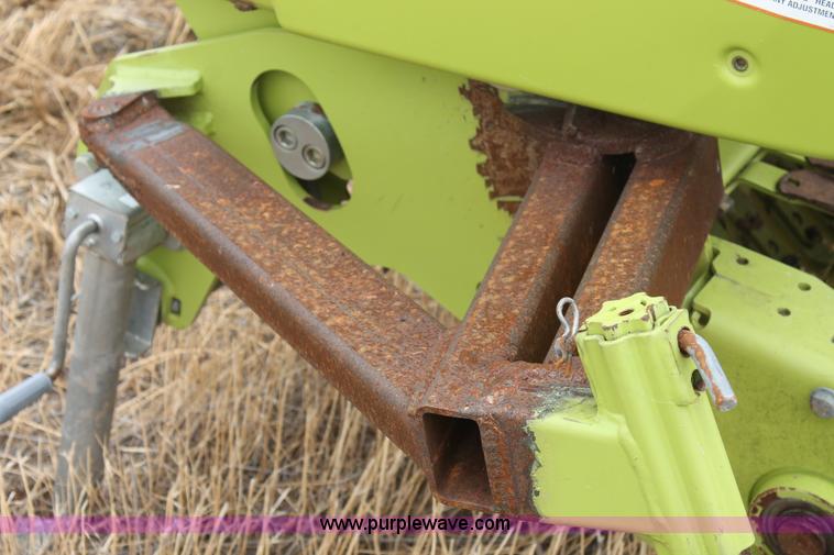 image for item L4322 2011 Claas 380 pickup head