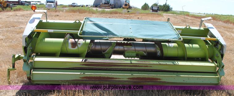 image for item L4332 2009 Claas 380 pickup head