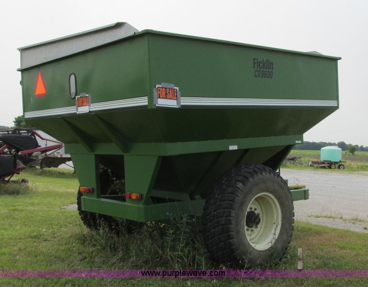 image for item R9325 Ficklin CA9600 grain cart