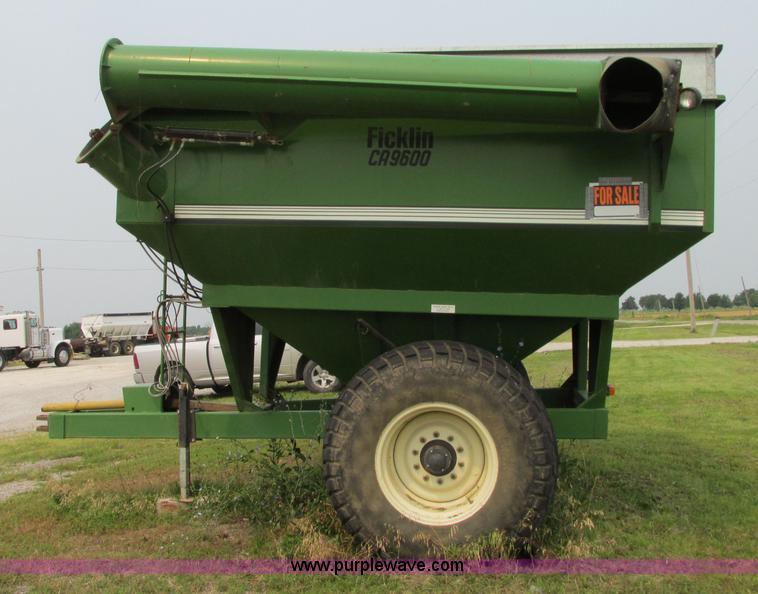 image for item R9325 Ficklin CA9600 grain cart