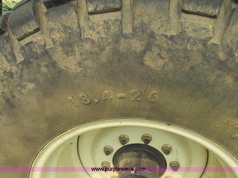 image for item R9325 Ficklin CA9600 grain cart