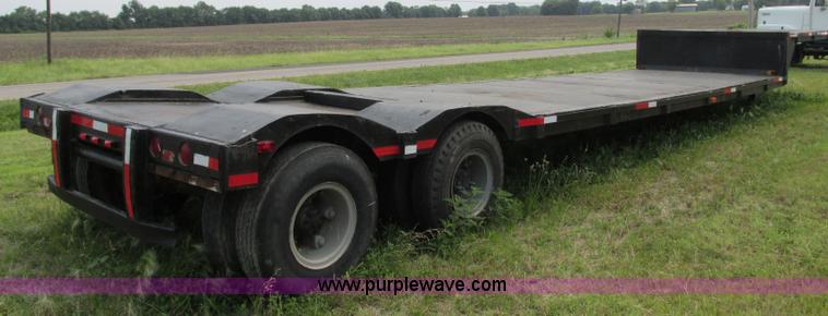 image for item R9326 1988 ASI drop deck trailer
