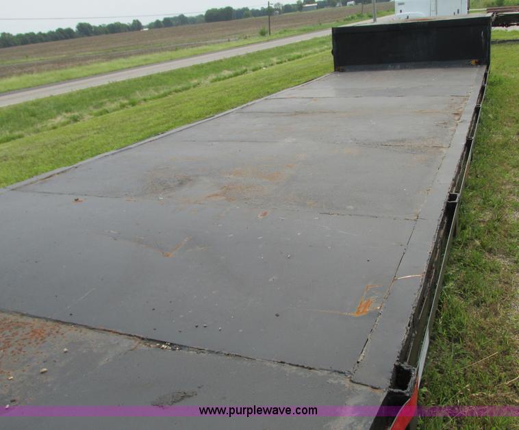 image for item R9326 1988 ASI drop deck trailer