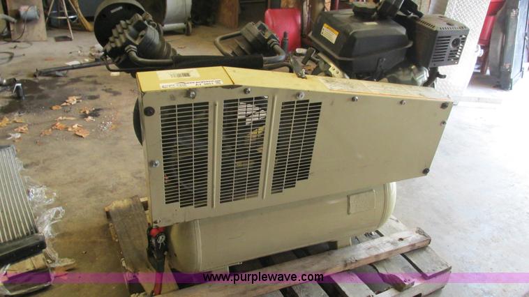 image for item AY9851 Ingersoll Rand 2475 air compressor