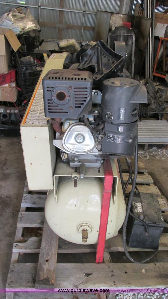 image for item AY9851 Ingersoll Rand 2475 air compressor