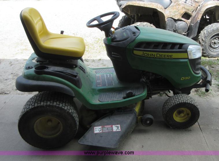 image for item AZ9116 2013 John Deere D130 lawn mower
