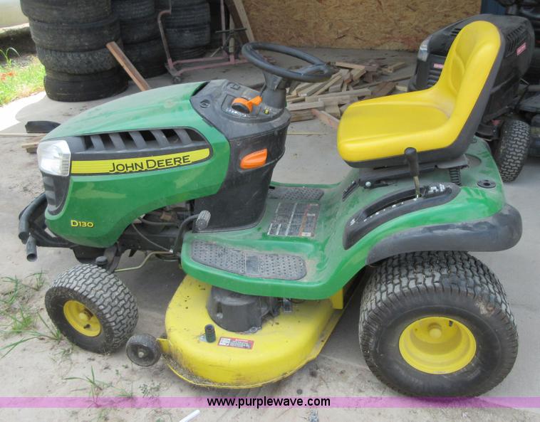image for item AZ9116 2013 John Deere D130 lawn mower