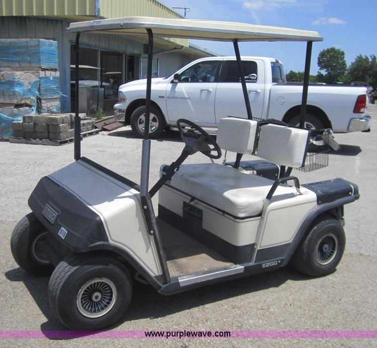 image for item AZ9118 Ez-go 8010 electric golf cart