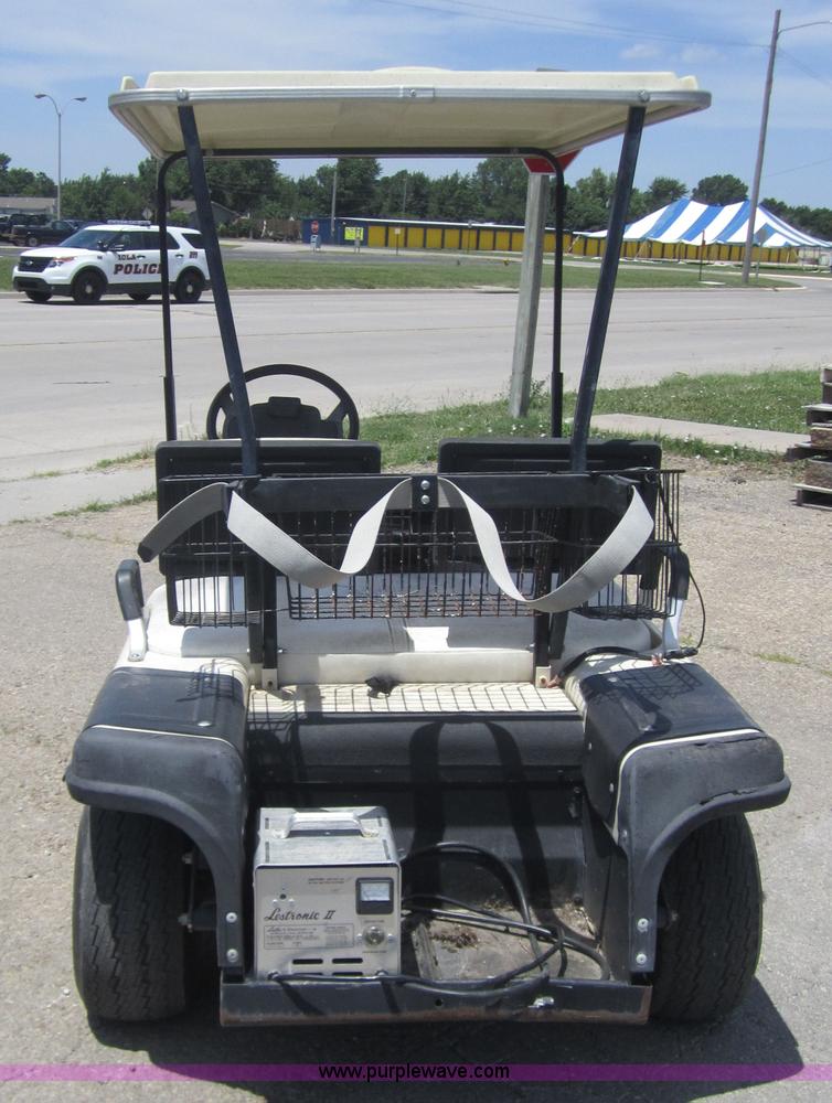 image for item AZ9118 Ez-go 8010 electric golf cart