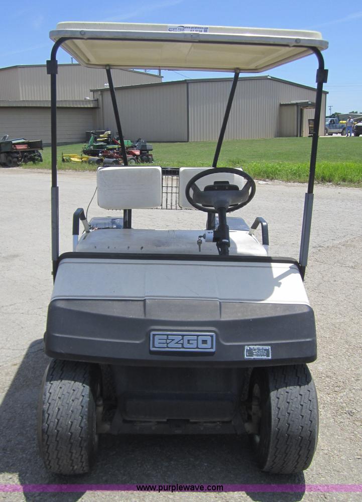 image for item AZ9118 Ez-go 8010 electric golf cart