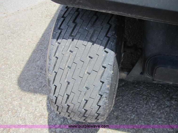 image for item AZ9118 Ez-go 8010 electric golf cart