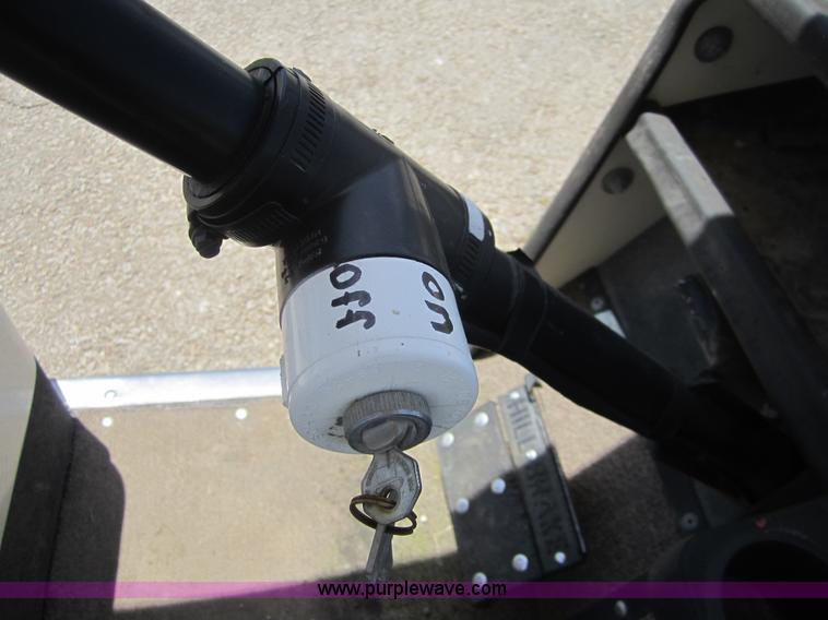 image for item AZ9118 Ez-go 8010 electric golf cart