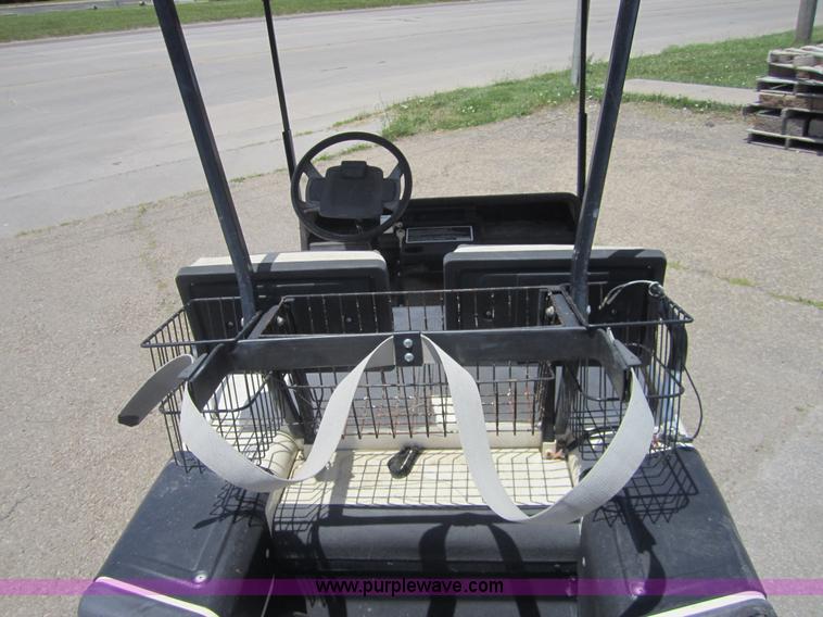image for item AZ9118 Ez-go 8010 electric golf cart