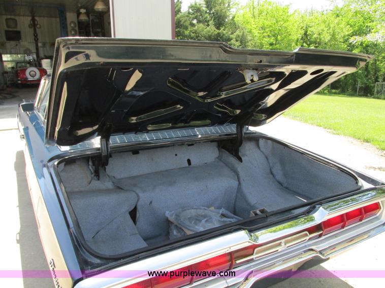 image for item B2942 1966 Ford Thunderbird